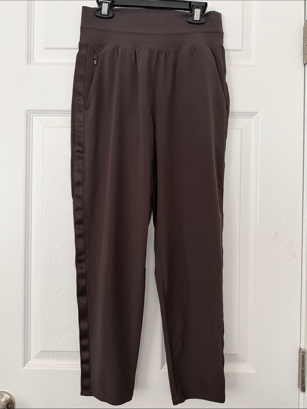 Athleta Nolita Chocolate Brown Cropped Pull-On Pants with Satin Side Stripe